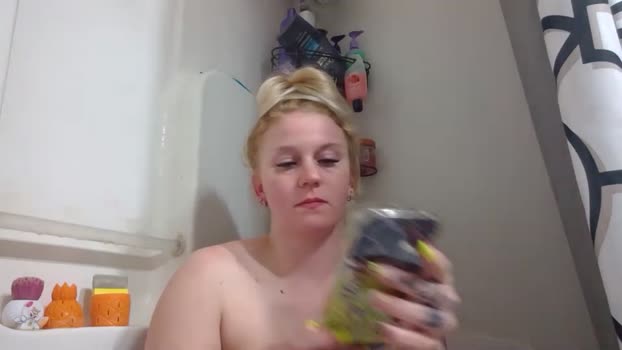 emmyxoxo82  24-05-2023 bigboobs Couples