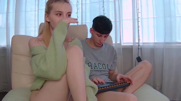 williamandmia  28-05-2023 sexygirl Couples