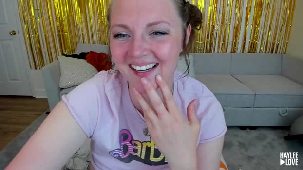 haylee_love  30-05-2023 sucktits Females