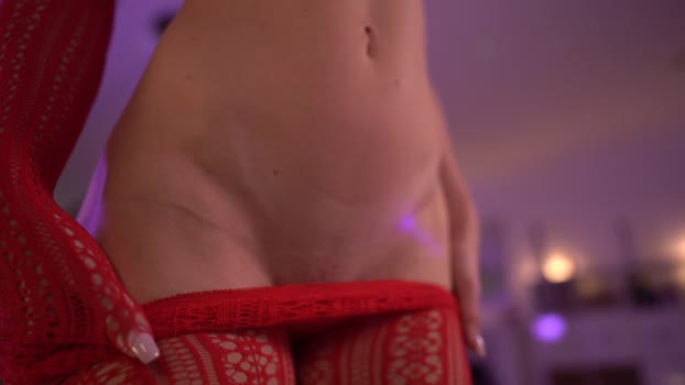 hannahjames710  31-05-2023 tits Females