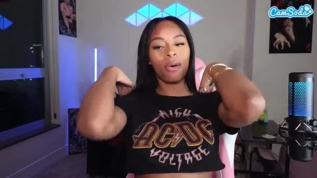 lovenzia CamSoda 01-06-2023 tits Females