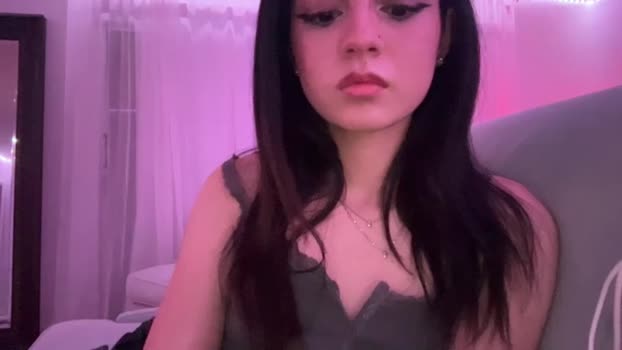 samantha1282  11-06-2023 naked Females