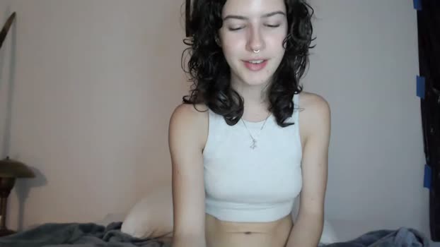 frenchava  15-06-2023 sexyfeet Females