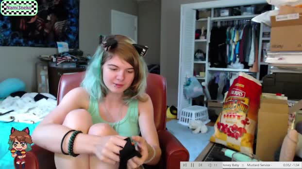 nami3neko  15-06-2023 sexybody Females