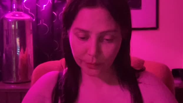 amberkamber369  19-06-2023 analsex Females