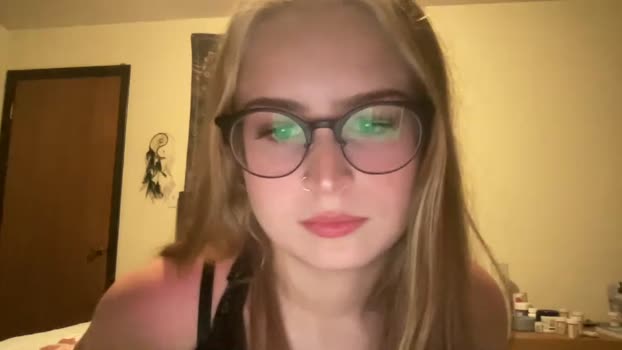 sarahmartin420  28-06-2023 toys Females