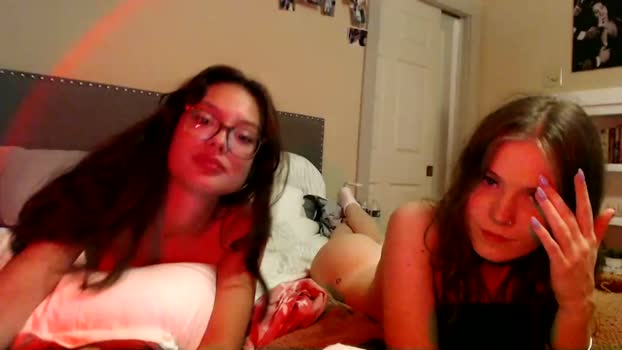 emilytaylorxo  02-07-2023 yummy Couples