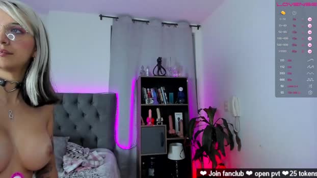 sky_dominika  03-07-2023 tits Couples