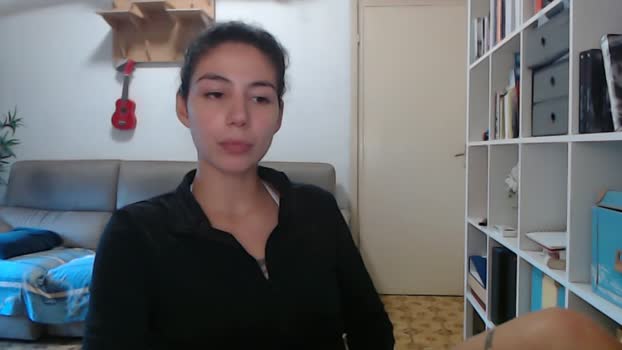 Friendzzone  06-07-2023 fingering Females