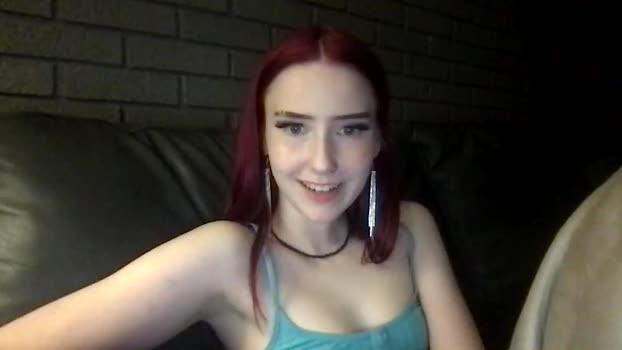 petite_scarlettt  07-07-2023 spanking Females