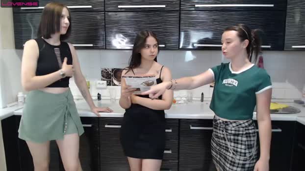 renae_tom  15-07-2023 sexybody Couples