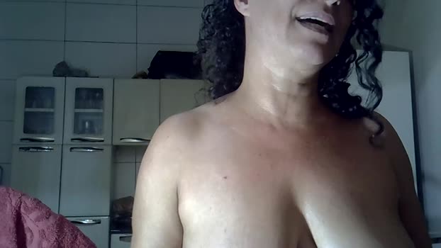 leticiaquer  18-07-2023 sexybody Females