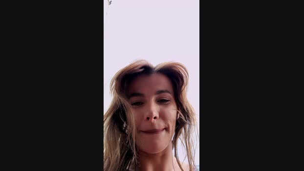 bunny_vic  20-07-2023 sexyfeet Females