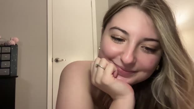 fantasyella  21-07-2023 sexybody Females