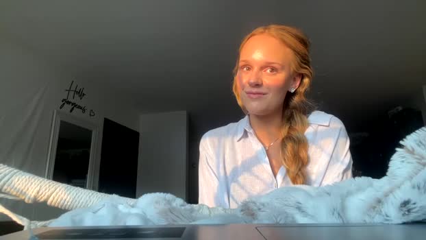 prettypoliteladies  22-07-2023 fuckhard Couples