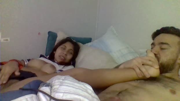 Pornoenvivo  24-07-2023 bj-dildo Females