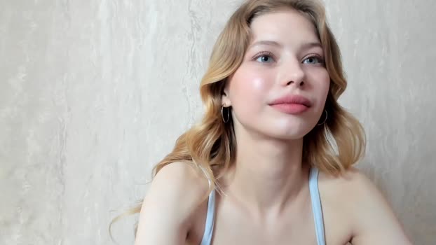olivia_madyson  24-07-2023 sexy Females