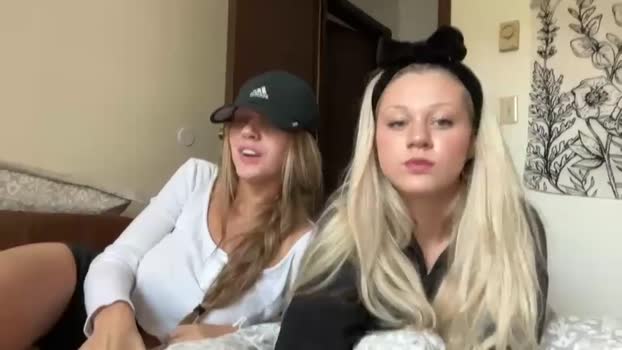 prettypoliteladies  24-07-2023 spanking Couples