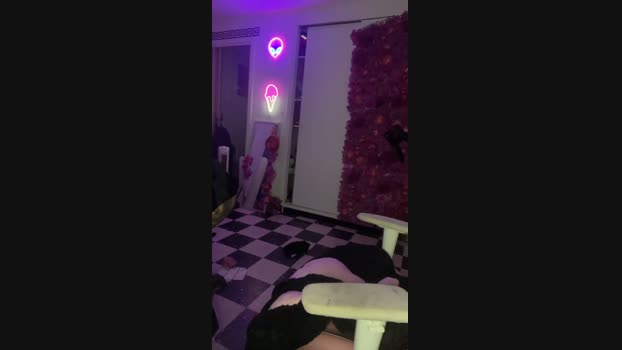 lola_show__  27-07-2023 Ass Females