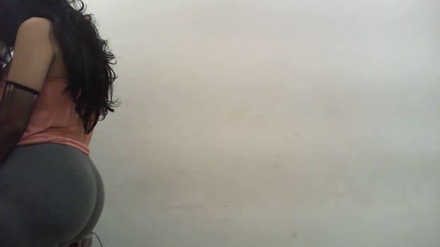 Claudiahotpants  02-08-2023 sexyfeet Females