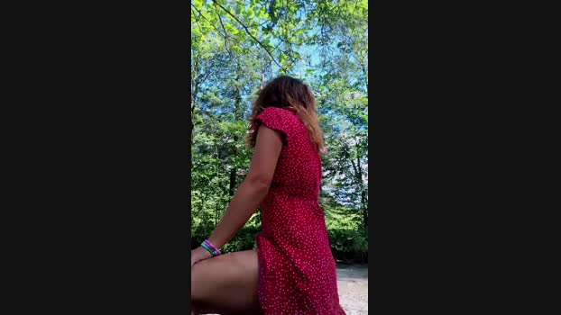Squirtgirl25  03-08-2023 kiss Females