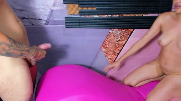 hot_couple50  04-08-2023 moan Females