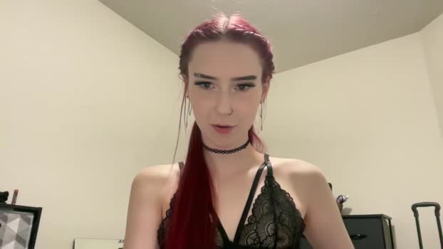 petite_scarlettt  05-08-2023 blowjob Females