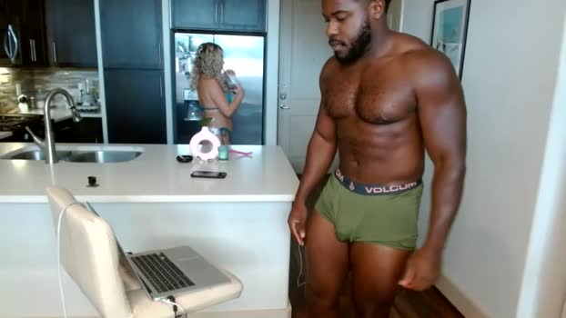 darkskinsnicker  07-08-2023 bigass Couples