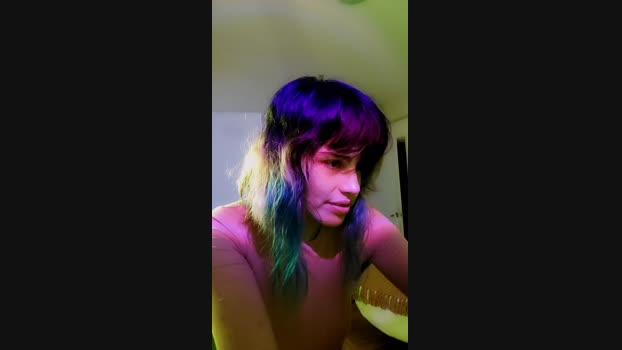 54ymecleo  14-08-2023 sexyfeet Females