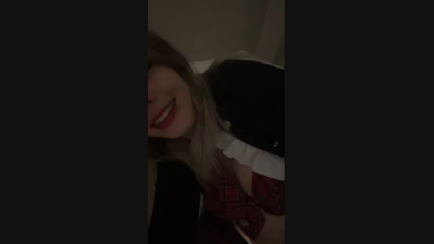 cherie_sexy  14-08-2023 lick Females