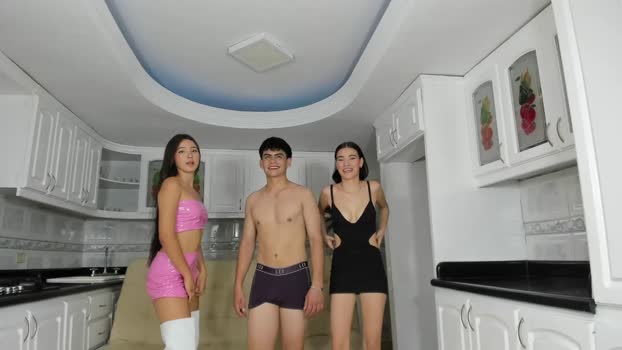your_dolls  15-08-2023 spank Couples