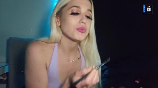 sashaxsin  17-08-2023 wet Females
