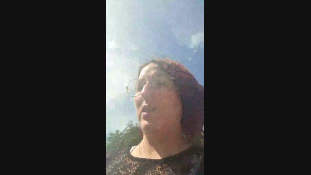 Prunelle_sexy