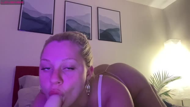 2prettylittlething2  22-08-2023 nasty Couples