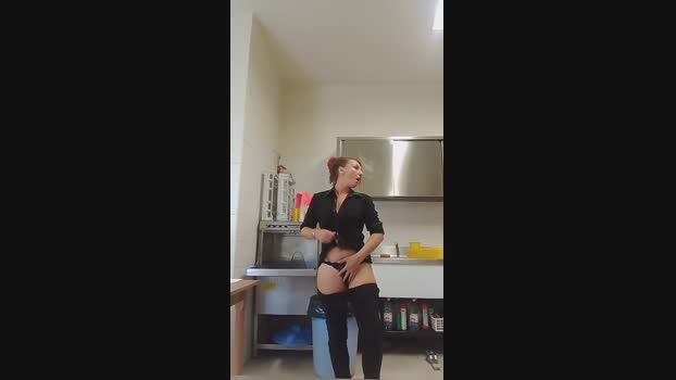 Missredgirl  21-08-2023 fuckass Females