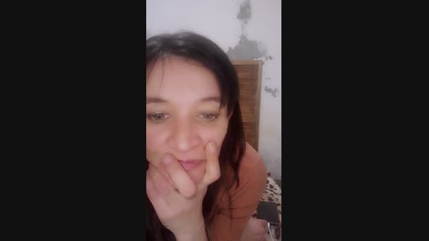 Tubebeciitaa  27-08-2023 sex Females