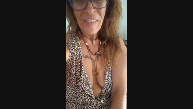 Sabina223  28-08-2023 sucktits Females