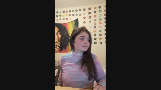 VanSex69  28-08-2023 suckcock Females