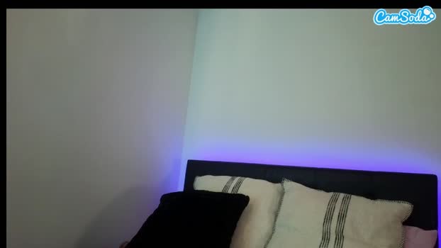 babielynn CamSoda 31-08-2023 lick Females