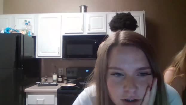 bdwking  03-09-2023 bj-dildo Couples