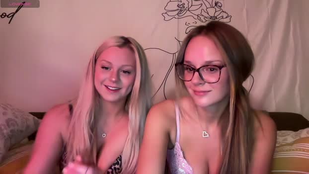 prettypoliteladies  13-09-2023 sexygirl Couples