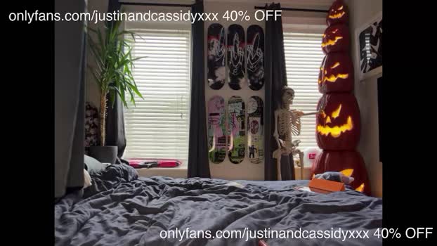 cassidyjustin  18-09-2023 Ass Couples