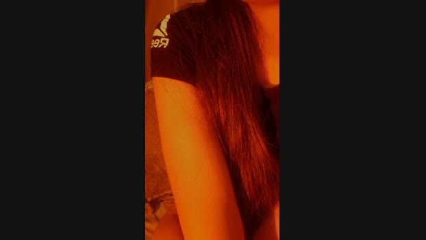 Aloneathome22  22-09-2023 love Females