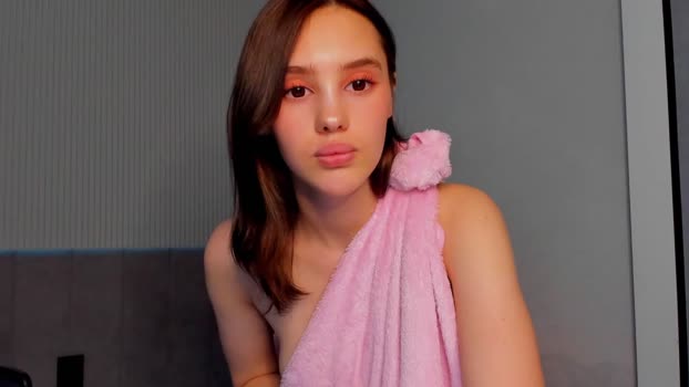 angella_kleee  25-09-2023 prettyface Females