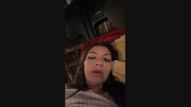 barebackbunnyxo  26-09-2023 fingering Females