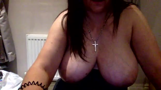 englandbadman  26-09-2023 naked Couples