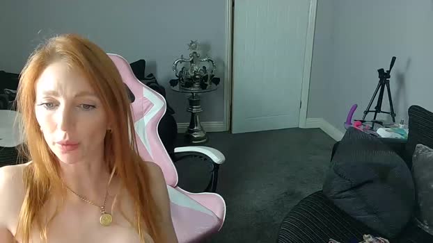 red_firesquirt  26-09-2023 sexygirl Couples