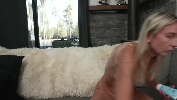blondefoxsilverfox  04-10-2023 hardcore Couples
