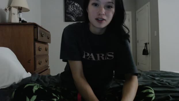 allyjordannn  05-10-2023 suckcock Females