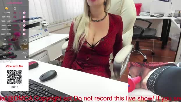 milf_viktoria  05-10-2023 fuckme Couples